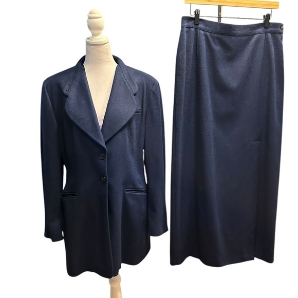 Gianfranco Ebeyer Elegant Blue Blazer and Skirt Set size 12 - Picture 4 of 11